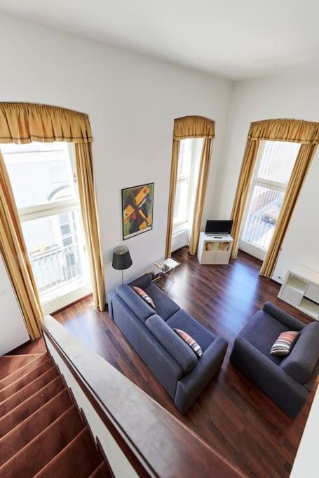 Loft Luxury - Piazza Castello Porta Susa Appartamento